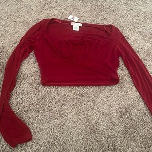 Red Tie front going out top NWT